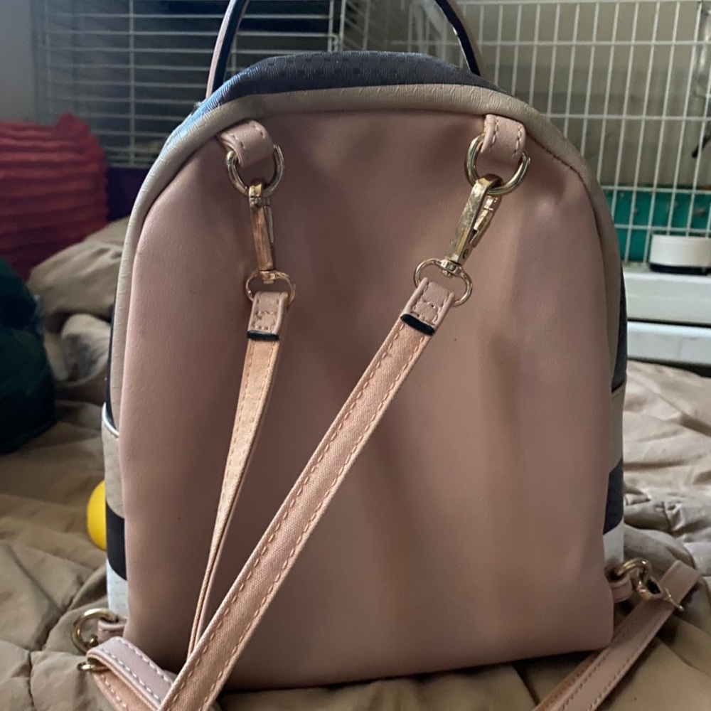 Pink mini backpack - Picture 2 of 4